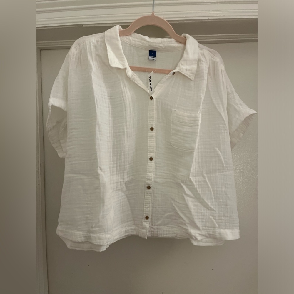 White old navy blouse size large NWT button up